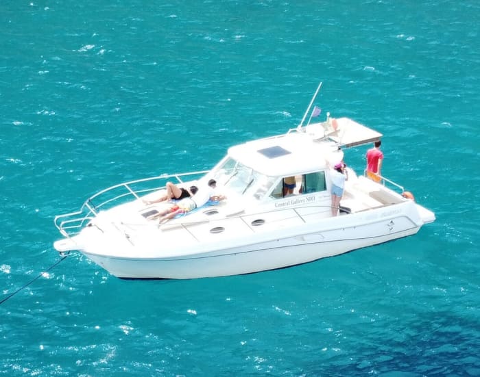 Premium Boat Experience in the Egadi Islands - Favignana and Levanzo aboard Rosy