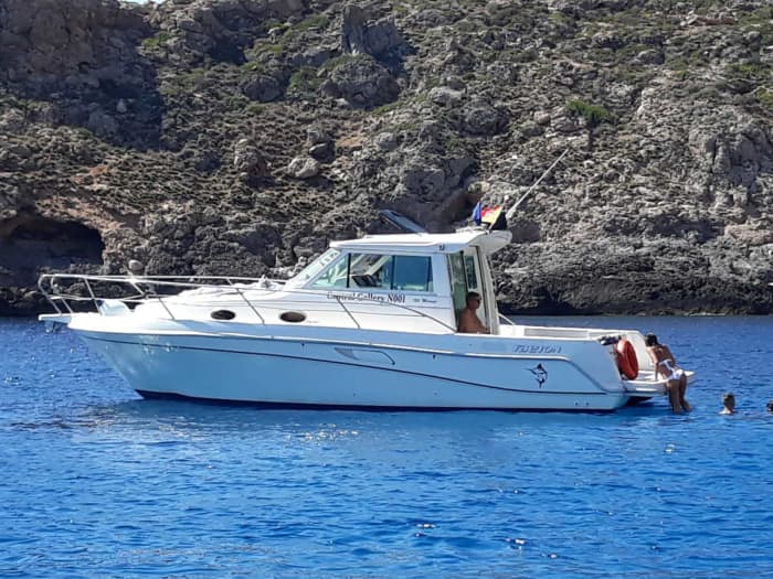 Premium Boat Experience in the Egadi Islands - Favignana and Levanzo aboard Rosy