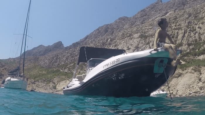 3h30 boat trip in Pollença to enjoy the sun and the sea