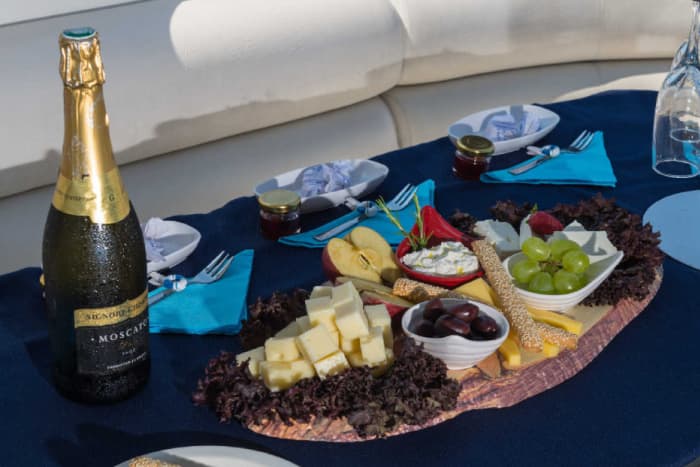 An Unforgettable Evening - Enjoy Zakynthos After Dark
