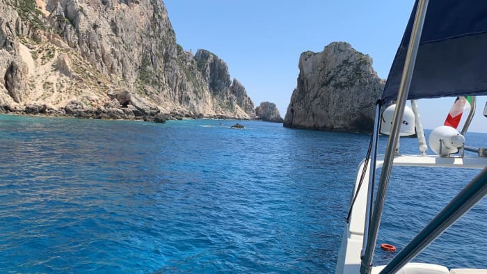 Um dia para descobrir Gallipoli: puro relaxamento no azul italiano.