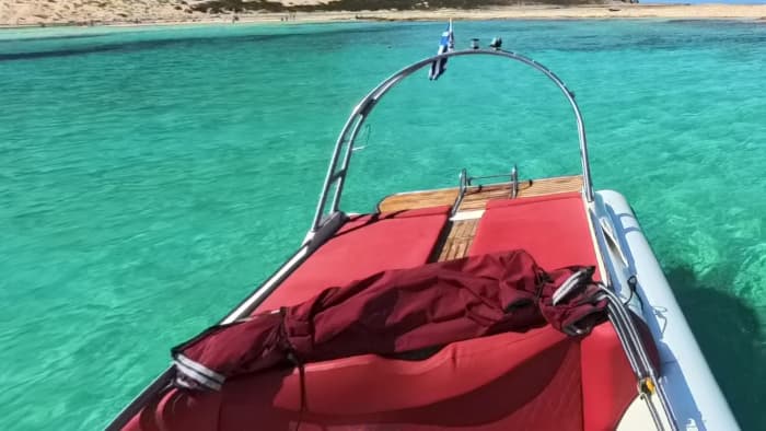 All Day Private Boat Trip to Balos Beach & Gramvousa Island from Chania