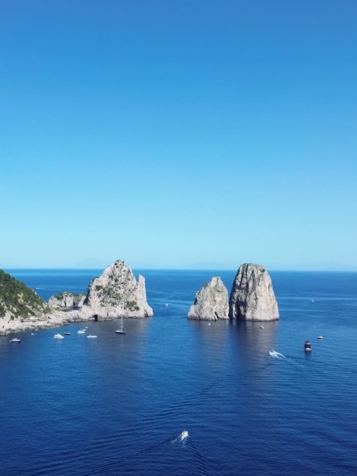Het ritme van Castellammare di Stabia: Onvergetelijke momenten op een zeilboot