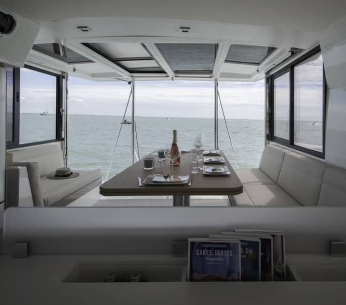 Breng 9 uur door op het warme water van Barcelona.