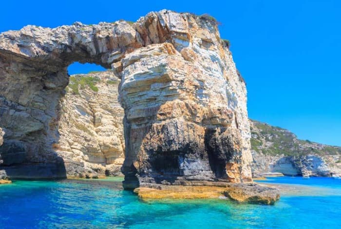 A Day under Sail around Paxos and Antipaxos