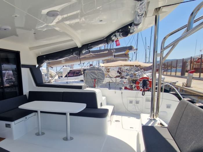 Ibiza to Formentera: Luxury Day of Swimming, Sun & Seaside