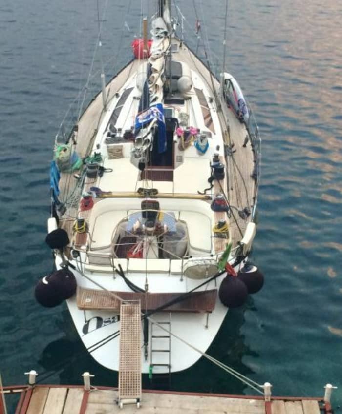 Genießen Sie einen ganzen Tag Segeln in Marina Hannibal auf einem Segelboot