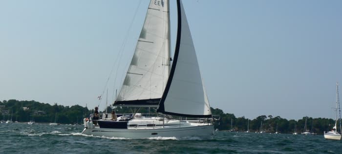 Excursion privée en voilier de 8h30 à Locmiquélic
