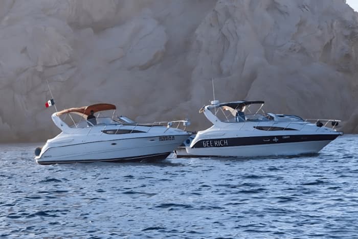 2h tour Unforgettable Cabo Views: Exclusive Ocean Cruise