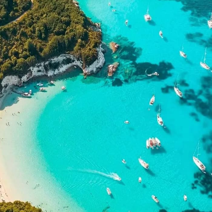 « Voyage azur à Erikoussa et Othonoi avec une escale à la mythique plage de Calypso »