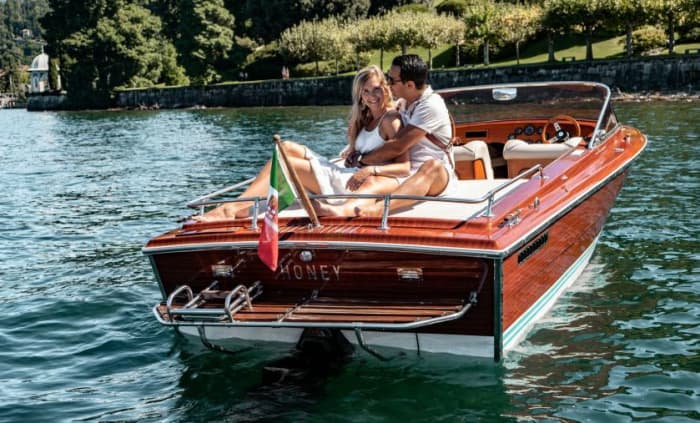 Genießen Sie 7 Stunden auf einem Motorboot in Tremezzo