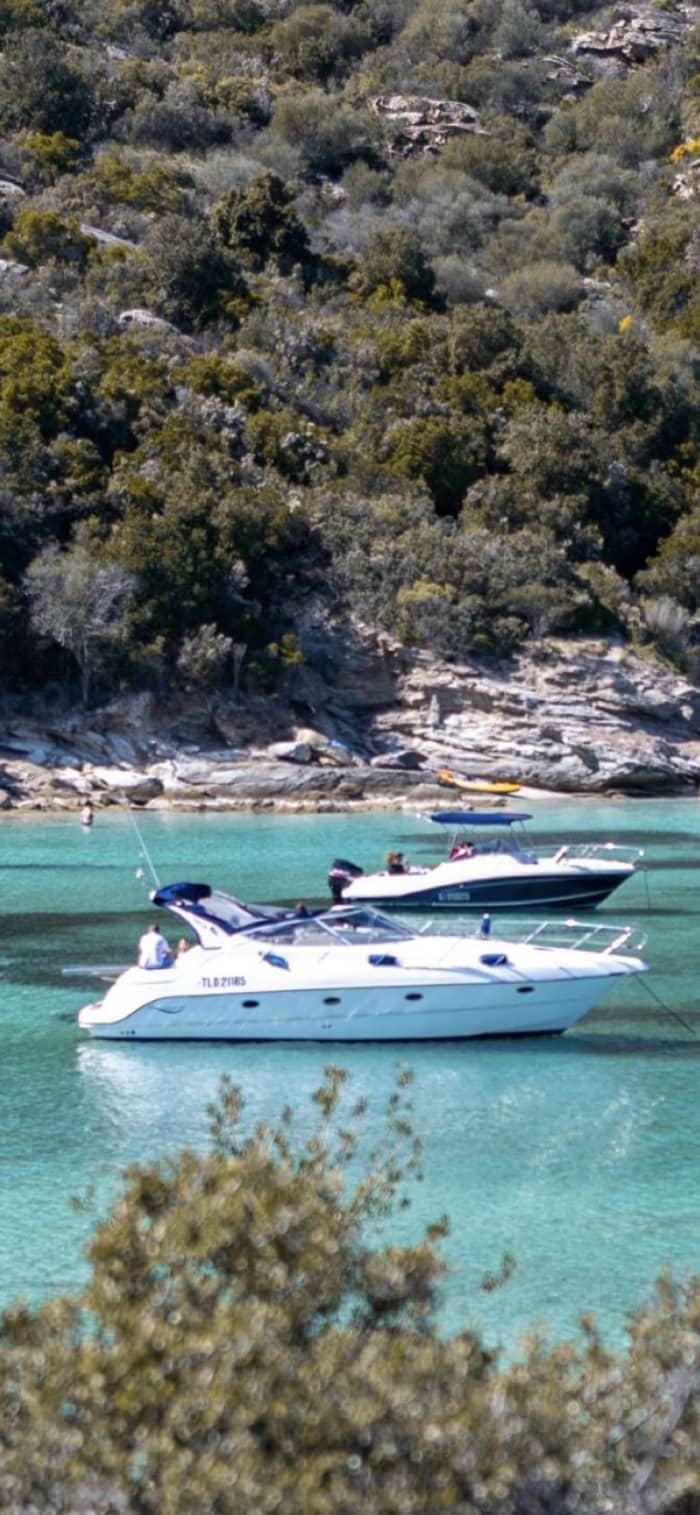 Das Beste von Moriani-Plage findet auf dem Wasser statt: Ihr privater Ganztagesausflug mit einem Motorboot