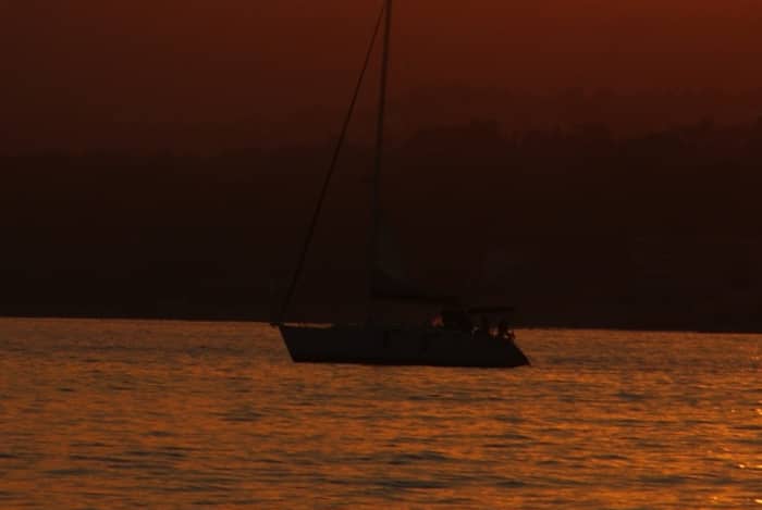 Full-day sailing experience in Sitges