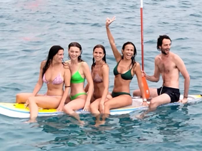 Aluguel de catamarã por um dia em Ibiza: Nade, veleje e relaxe