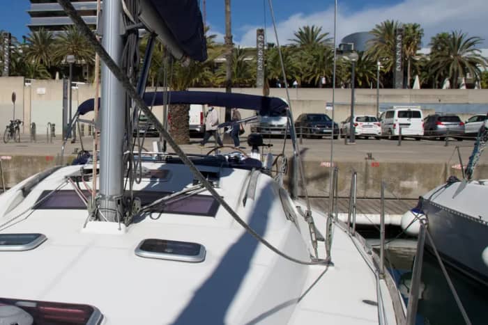 2h Weekend Sailing Tour in Barcelona