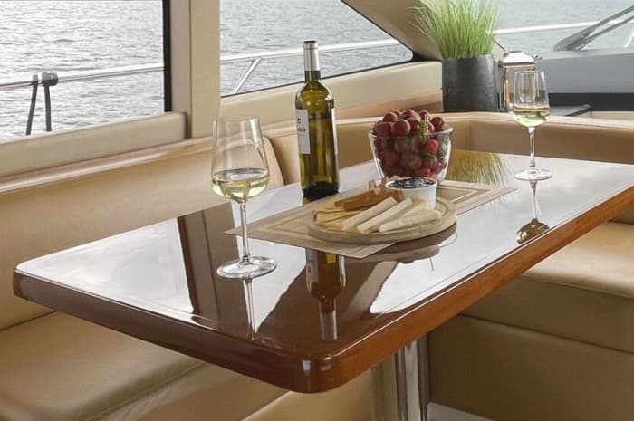 Ontdek Bergen vanaf het water: een hele dag op het water aan boord van een motorboot.
