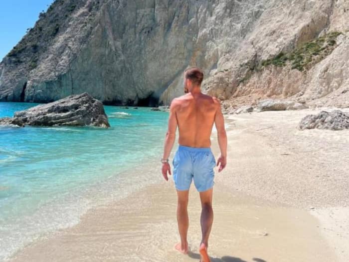 Escapada de medio día al sur con avistamiento de tortugas y natación en cuevas