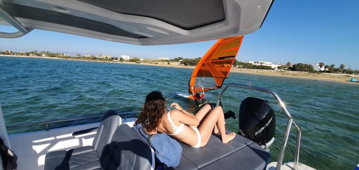 White, blue, and divine: A full day on a motorboat