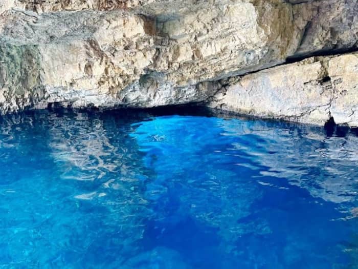 Crucero por el norte de Zante hasta el naufragio y las cuevas azules con lugares de baño ocultos