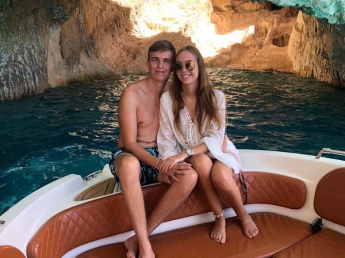 Crucero por el norte de Zante hasta el naufragio y las cuevas azules con lugares de baño ocultos
