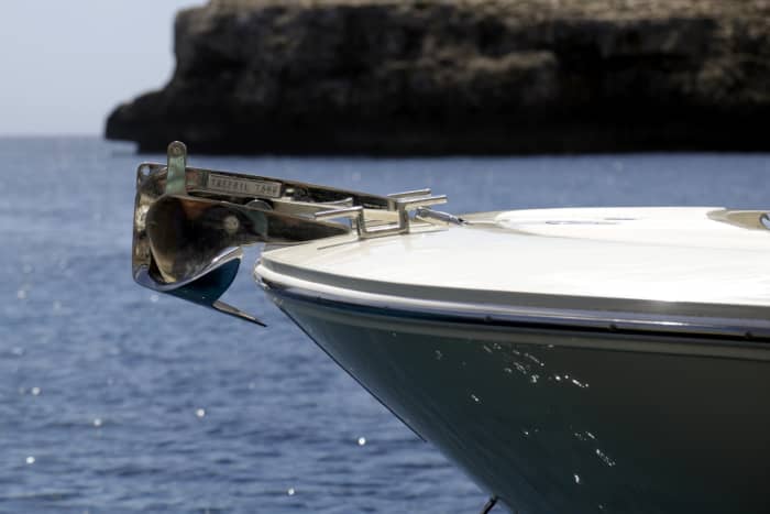 Full-day boat experience in Cala d'Or - 8 hours