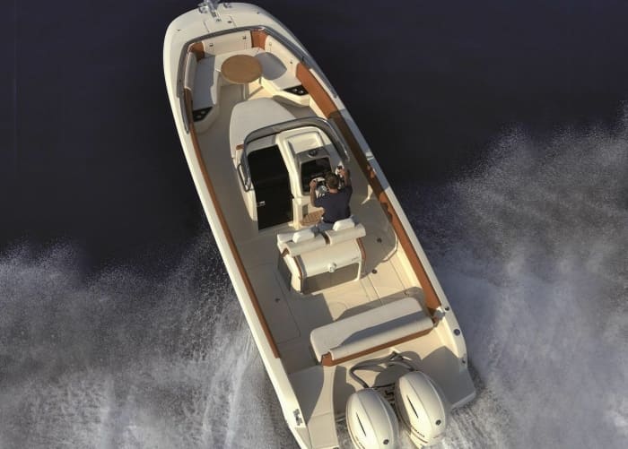 Full-day boat experience in Cala d'Or - 8 hours