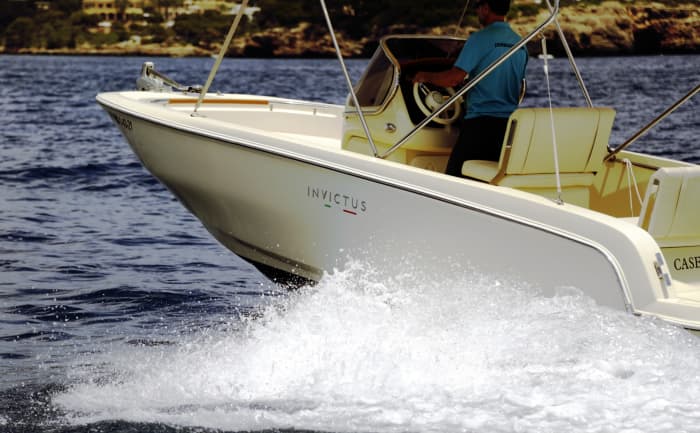 Full-day boat adventure from Cala d'Or