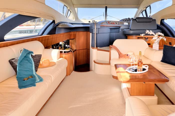 Carina yacht daily experience - Rhodes