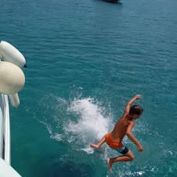 Crucero por el sur de Paros y Antíparos – 8 horas