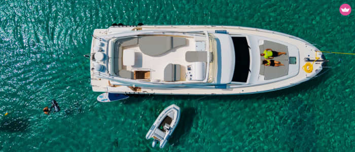 Croisière de luxe d'une journée en yacht de Mykonos à Délos, Rhénanie et la côte sud