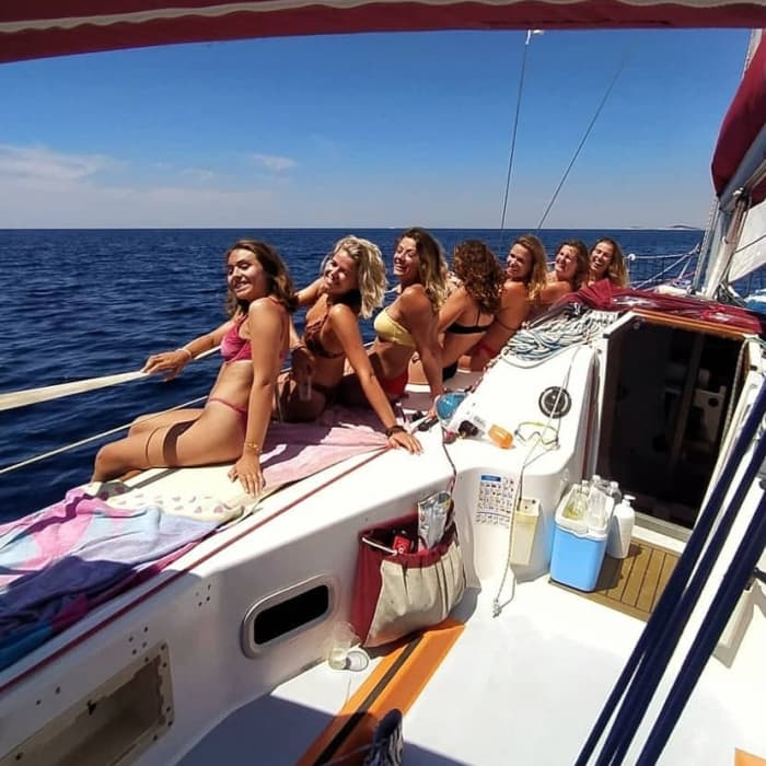 Zeiltocht naar de Pakleni-eilanden - 6 uur