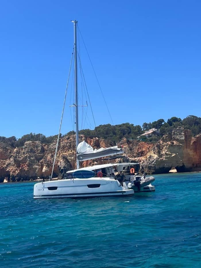Benagil: Increíble crucero en catamarán de día completo