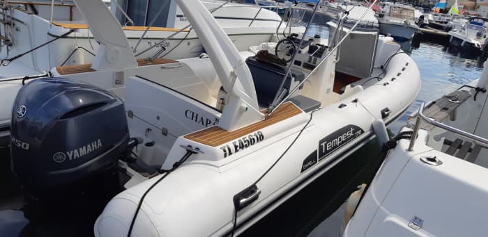 One day in Grimaud on a motorboat