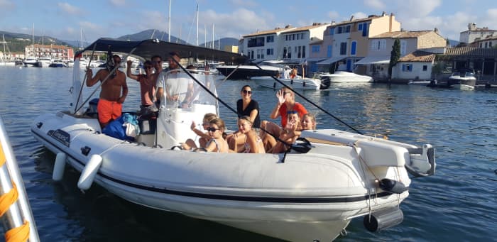 One day in Grimaud on a motorboat