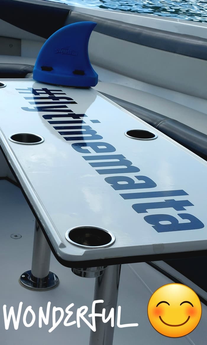 Profitez d'une merveilleuse journée ensoleillée sur un bateau à moteur à Malte