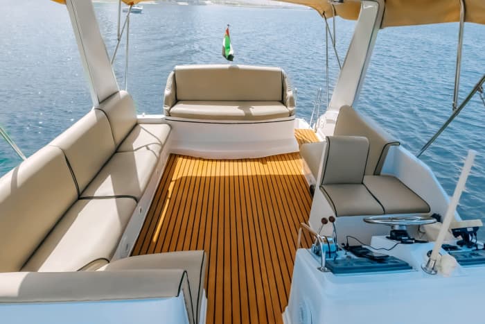Découvrez Dubaï : une demi-journée de pur bonheur en bateau à moteur