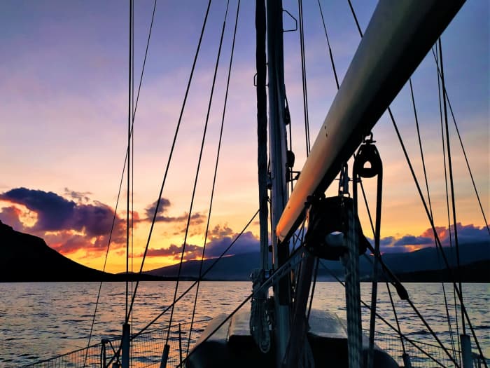 Your magical day on a sailboat!