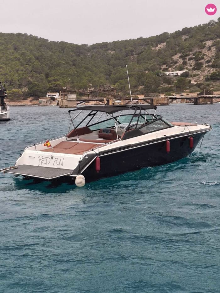 Day trip to Formentera with fuel included.