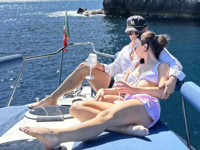 3 hours among caves and crystal-clear waters in Taormina