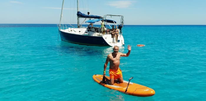 Entre baies et eaux turquoise : une demi-journée à Minorque