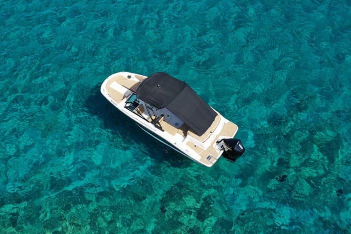 Luxury Sea Ray Private Boat Trip to Blue Lagoon