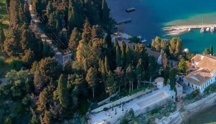 Crociera di mezza giornata tra le migliori spiagge di Corfù