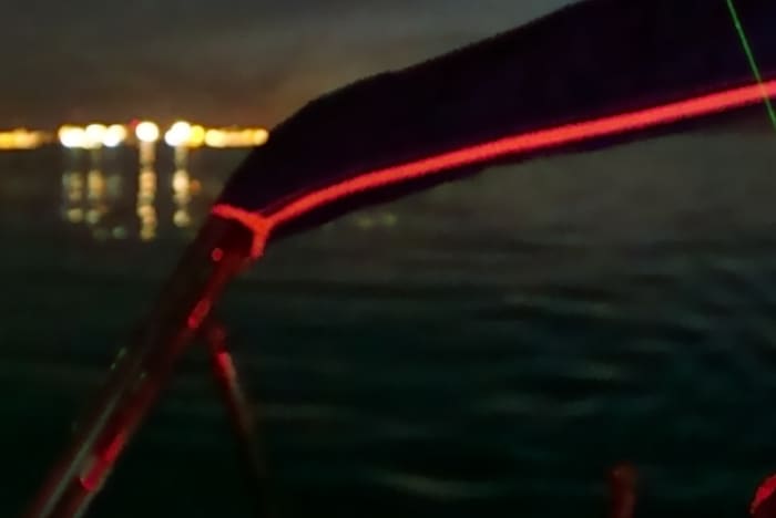 Navegue sob as estrelas: uma experiência noturna de 3 horas.