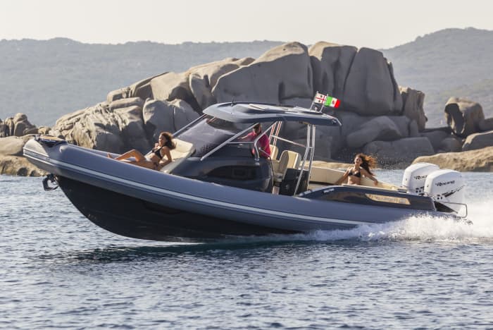 Ontdek Porto Cervo tijdens een 8-uur durende boottocht.