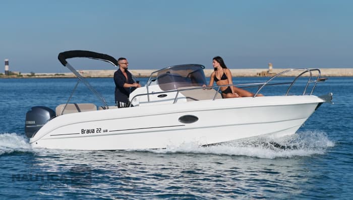 Um dia em La Herradura num barco a motor