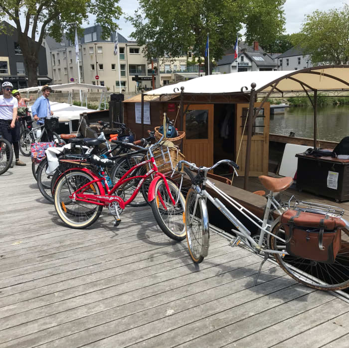 Une journée magique à Nantes à bord d'un bateau à moteur