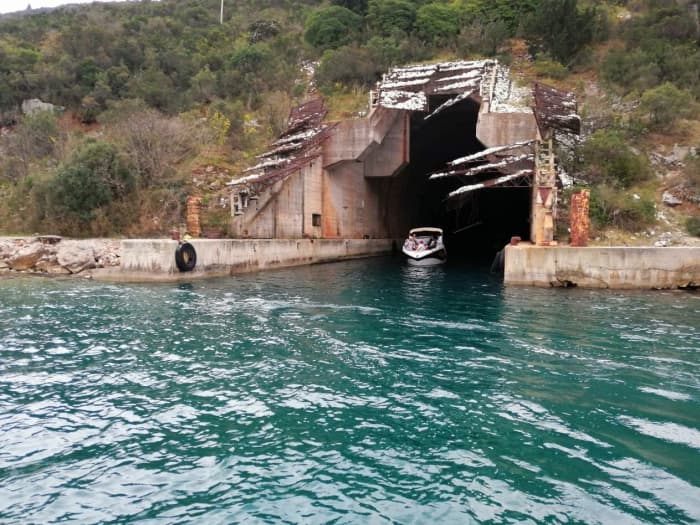 Profitez du soleil lors d'une excursion en bateau de 9 heures à Kotor