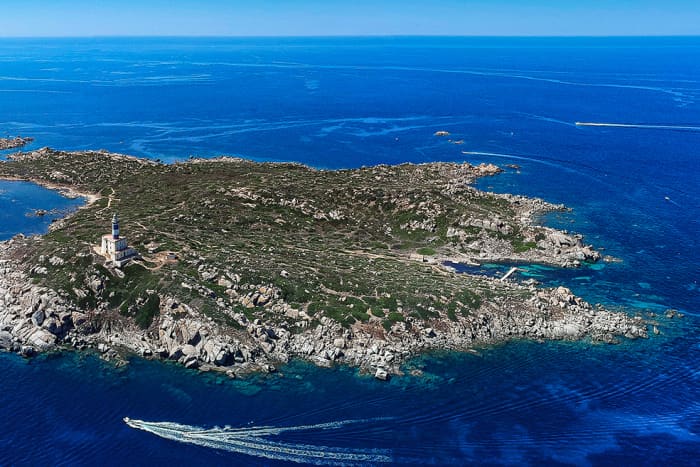 Villasimius, Experience an unforgettable day with us in the wonderful waters of the Marine Area of Capo Carbonara, Isola Cavoli, Punta Molentis.