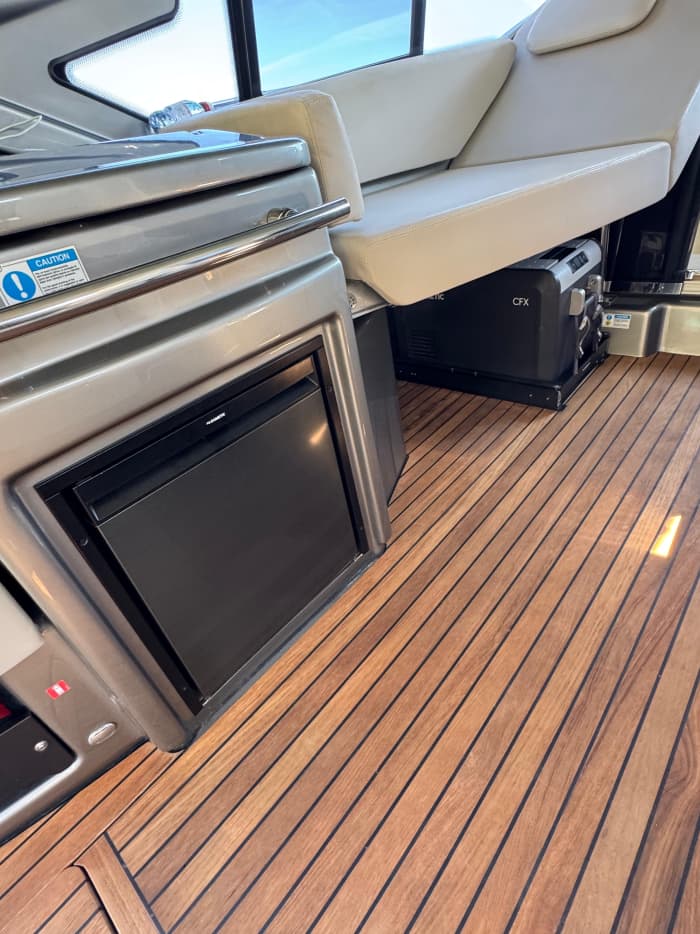1 journée sur votre Yacht de Cannes à Monaco ! (tout inclus)