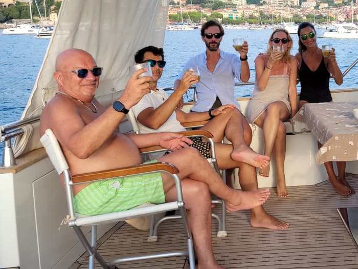 A day in La Spezia: enjoy 9 hours of discovery on a motorboat